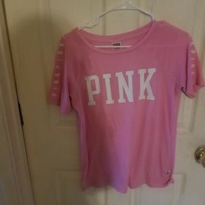 Pink t